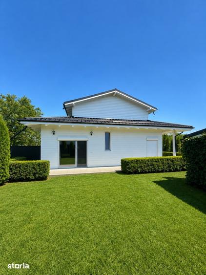 Casă cu 4 camere cu Teren 821 Mp în Tărlungeni