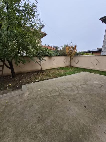 Casă individuală cu 5 camere cu Canalizare în Bragadiru