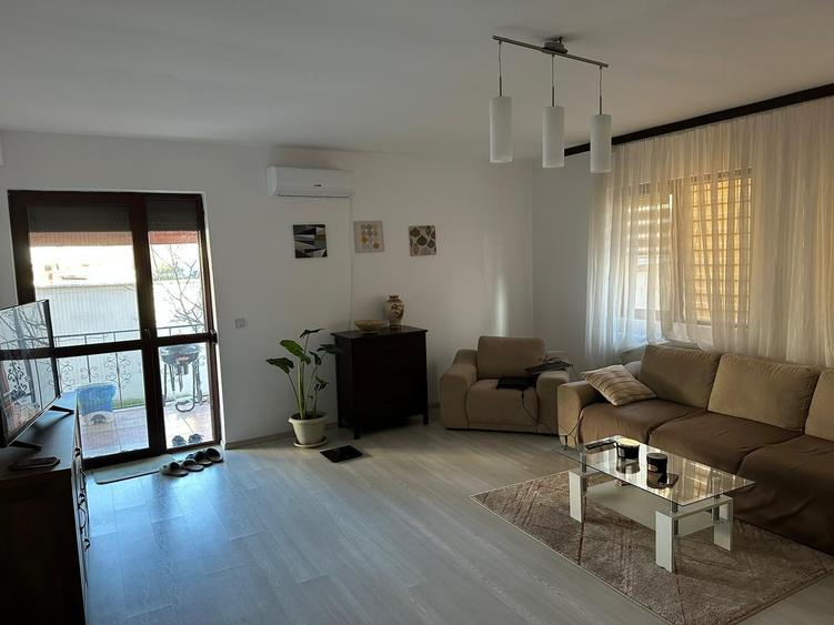 Duplex cu 4 camere cu Teren 250 Mp în Bragadiru