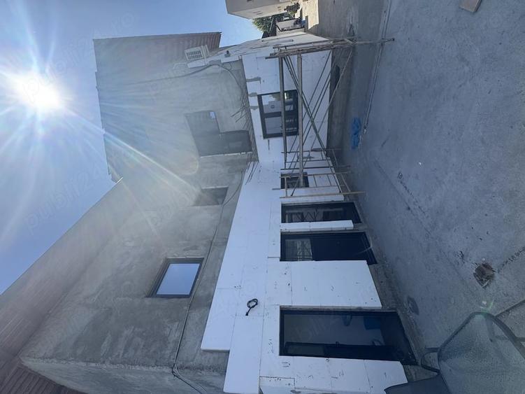 Casă cu 4 camere cu Teren 780 Mp în Exterior Vest