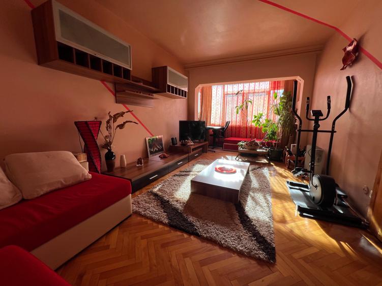 Apartament cu 2 camere în Vasile Aaron