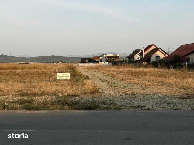 Teren de 300 mp, în Central