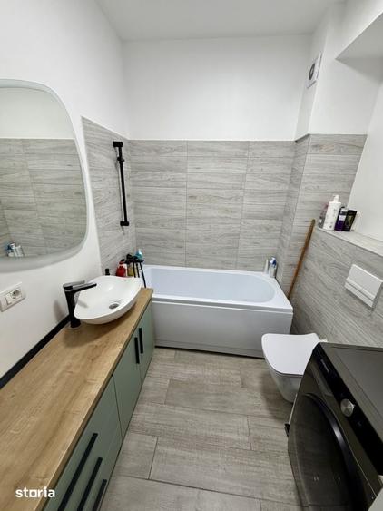 Apartament cu 4 camere decomandat în Ciarda Roșie