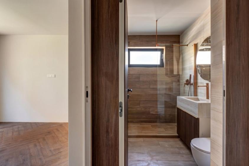 Apartament cu 2 camere semidecomandat în Mărăști