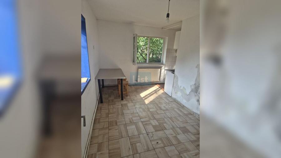 Casă cu 2 camere cu Teren 250 Mp în Bulgaria