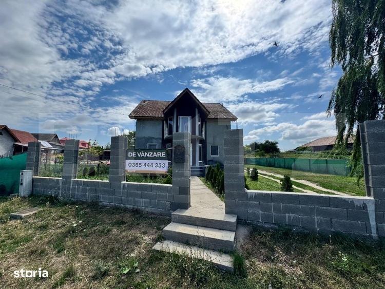 Casă cu 3 camere în Porumbac