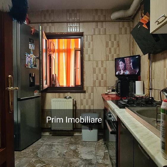 Apartament cu 2 camere decomandat în Mazepa 1