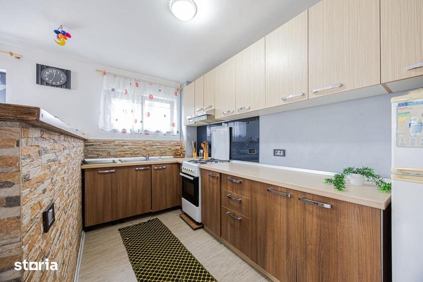 Casă cu 4 camere cu Teren 531 Mp în Tărlungeni