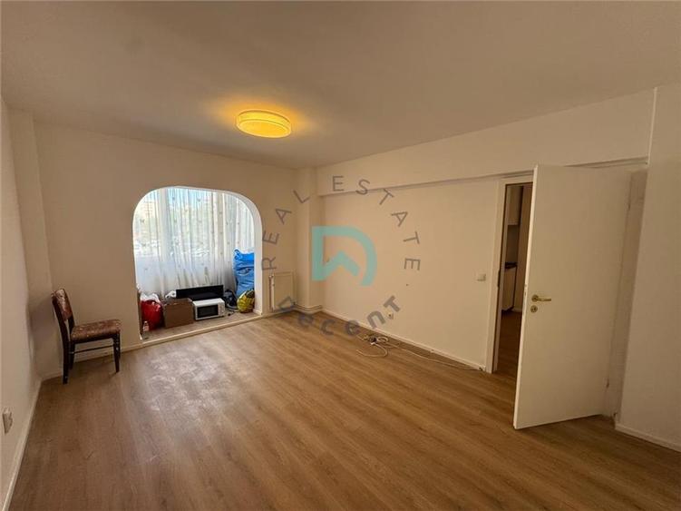 Apartament cu 2 camere decomandat în Griviței
