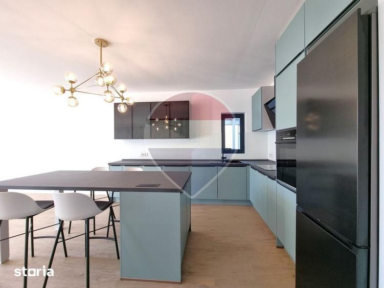 Casă cu 5 camere cu Teren 340 Mp în Ștefan cel Mare