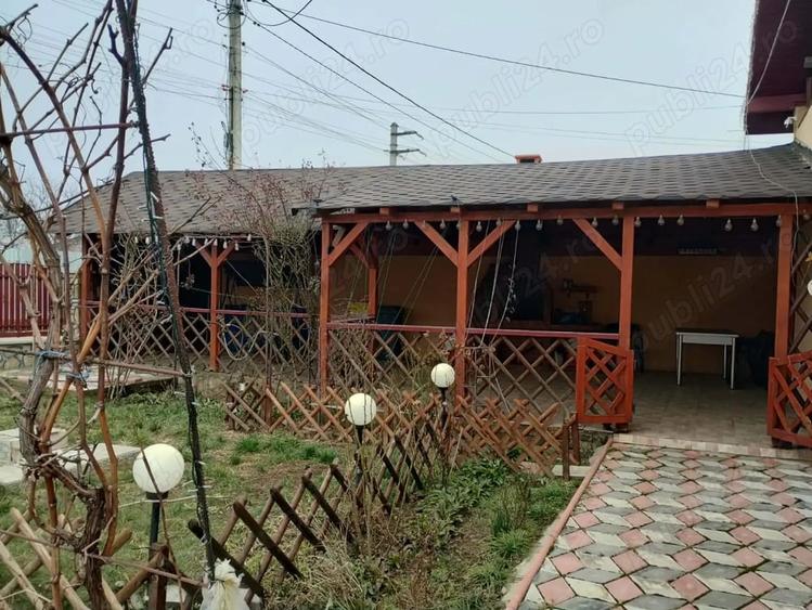 Casă cu 2 camere cu Teren 627 Mp în Topliceni