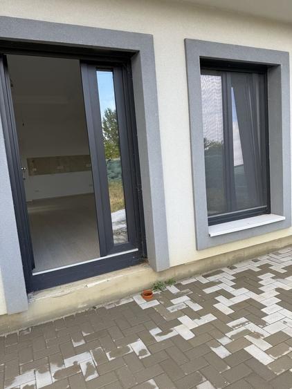 Casă cu 3 camere în Giroc