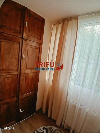 Apartament cu 3 camere decomandat în Cetate