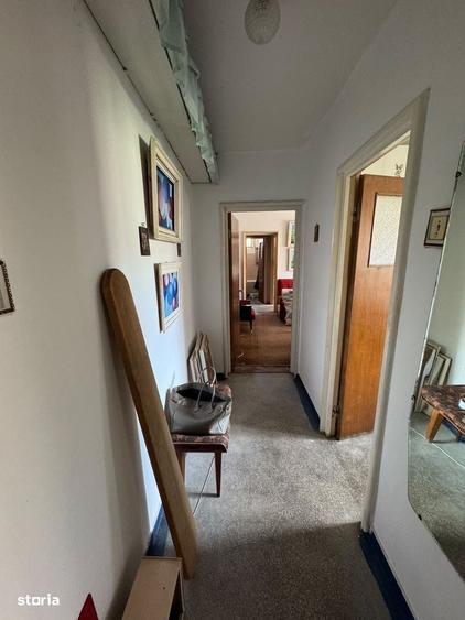 Apartament cu 3 camere semidecomandat în Ultracentral