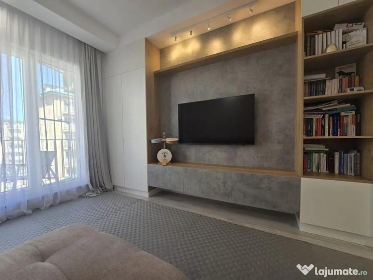 Apartament cu 2 camere decomandat în Ștefăneștii de Jos