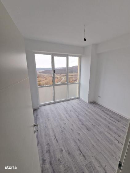 Apartament cu 3 camere în Lunca Cetățuii