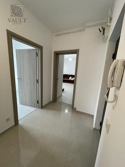 Apartament cu 3 camere decomandat, mobilat în Metalurgiei