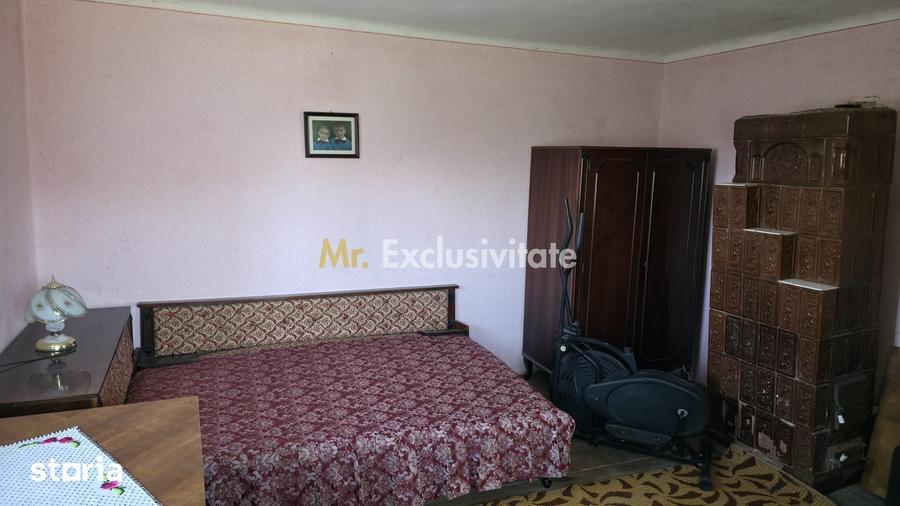 Casă cu 3 camere cu Teren 924 Mp în Scoarța