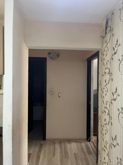 Apartament cu 2 camere decomandat în Traian