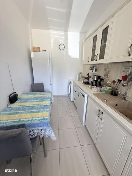 Casă cu 3 camere cu Teren 100 Mp în Central