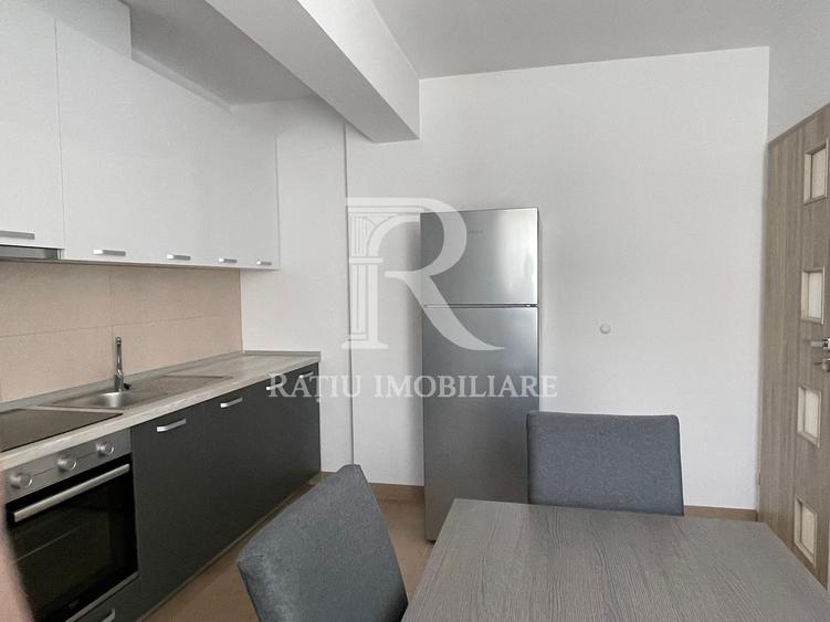 Apartament cu 2 camere semidecomandat, mobilat în Iosia