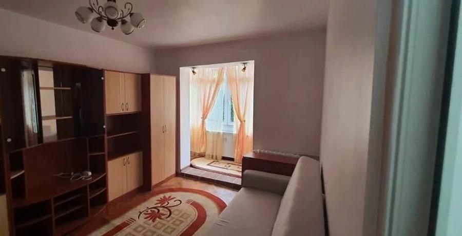 Apartament 2 Camere Podu Ros - Liceul Emil Racovita - 1
