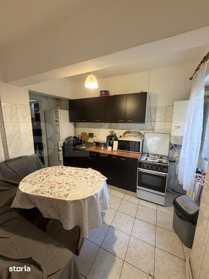 Apartament cu 3 camere în Micro 16