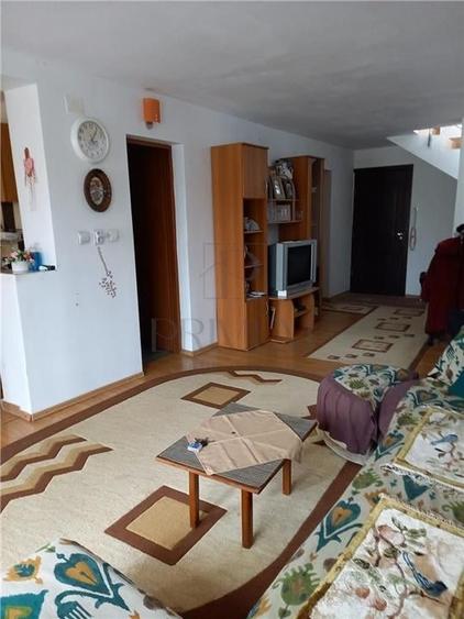 Casă individuală cu 4 camere cu Teren 520 Mp în Sânmihaiu Român