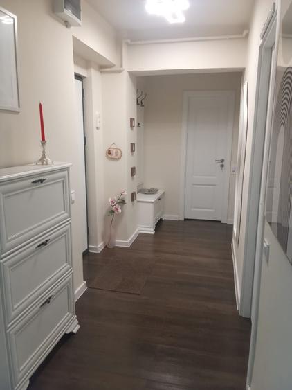 Apartament cu 2 camere decomandat în Democrației