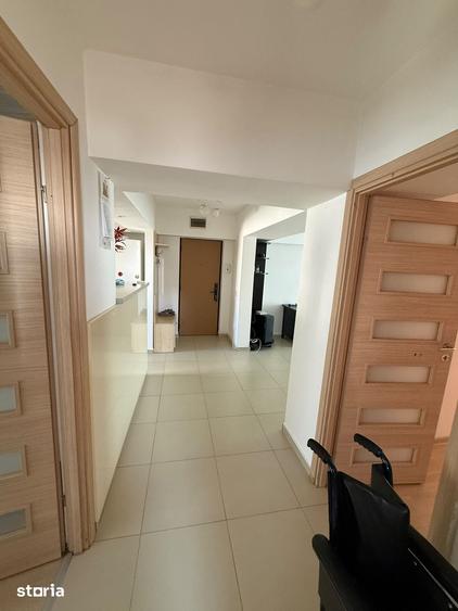 Apartament cu 3 camere în Vitan