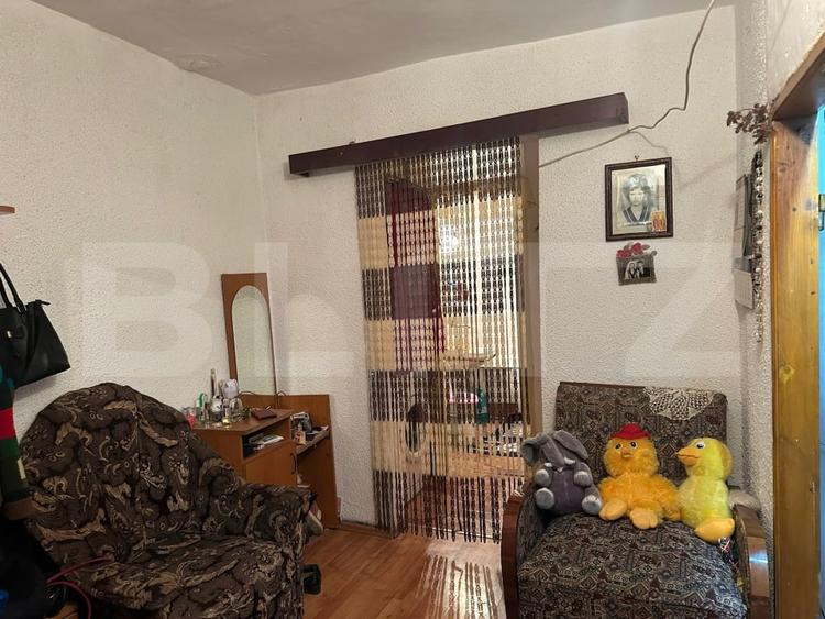 Apartament cu 2 camere decomandat, mobilat în Debarcader