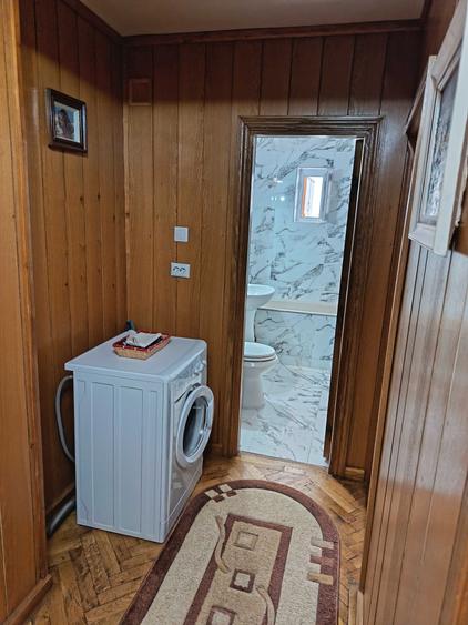 Apartament cu 3 camere decomandat în Găvana