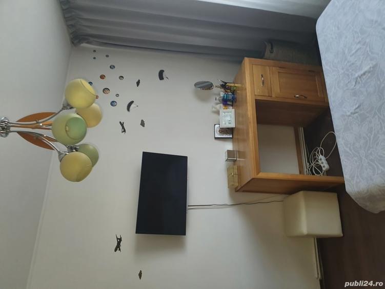 Apartament cu 5 camere decomandat în Găvana