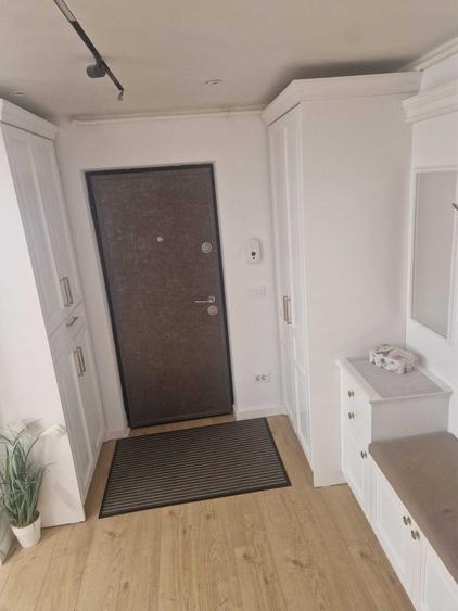 Apartament cu 3 camere decomandat în Ultracentral