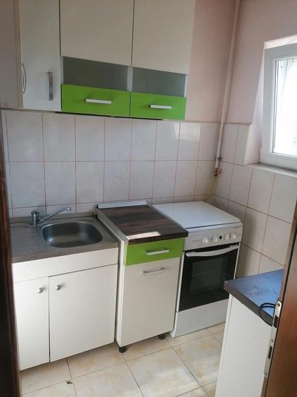 Garsonieră decomandată în Micro 1
