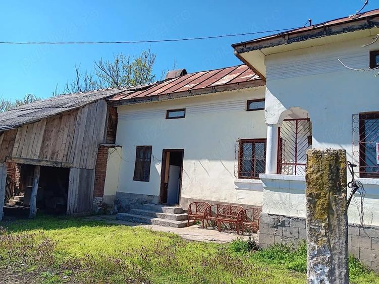Casă cu 3 camere cu Teren 900 Mp în Drănic