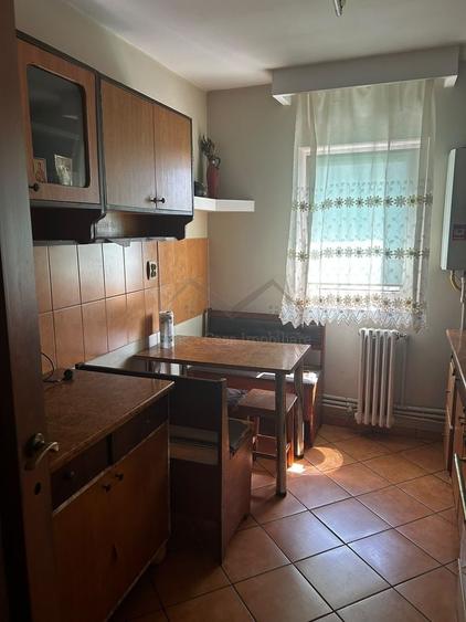Apartament cu 2 camere decomandat în Metalurgie
