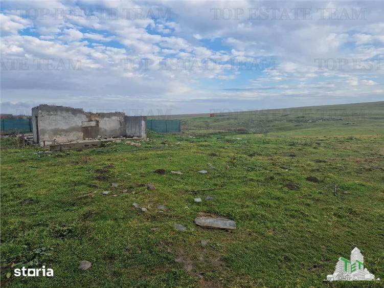 Teren de 4500 mp, în Cogealac
