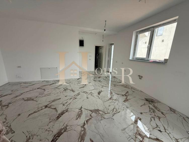 Duplex cu 3 camere cu Canalizare în Albina