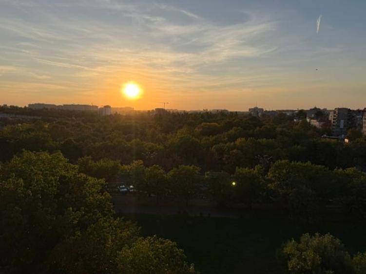 Apartament cu 2 camere decomandat în P-ța Unirii