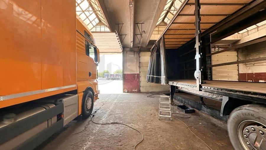 Spațiu comercial, de 4,811 mp, în Central