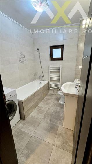 Apartament cu 3 camere decomandat în Valea Lupului