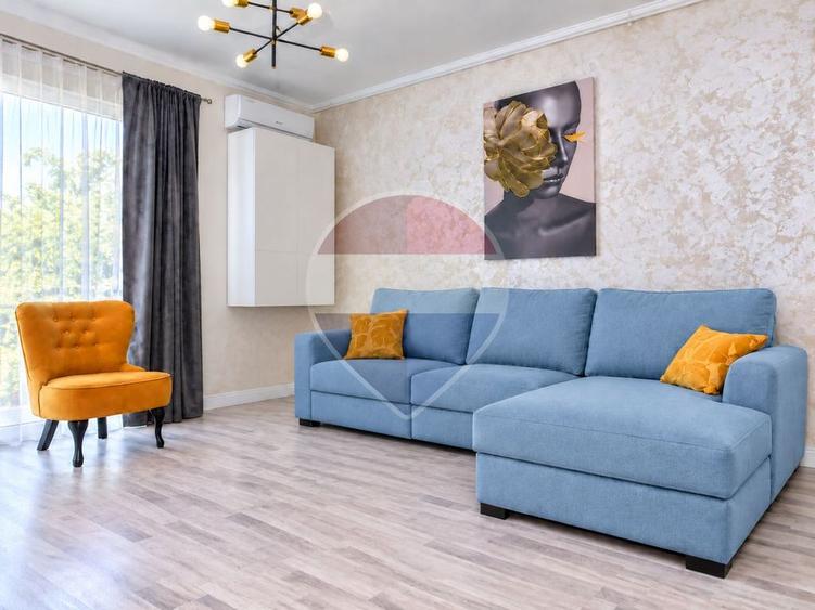 Apartament cu 2 camere semidecomandat, mobilat în Central