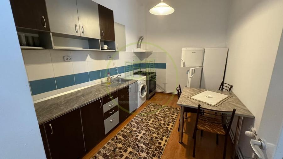 Apartament cu 2 camere semidecomandat, mobilat în Semicentral