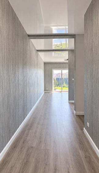 Duplex cu 3 camere cu Canalizare în Moșnița Nouă