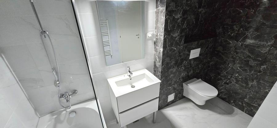 Apartament cu 2 camere decomandat în Frumoasa
