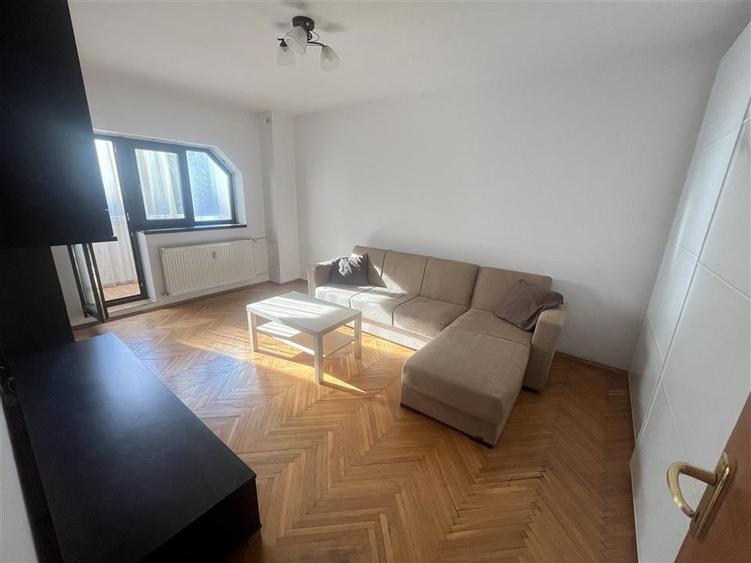 Apartament cu 2 camere decomandat, mobilat în Obor