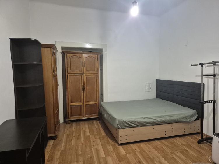 Casă cu 3 camere în Horea