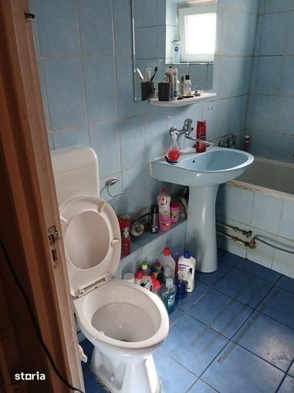 Apartament cu 3 camere decomandat în Rahova