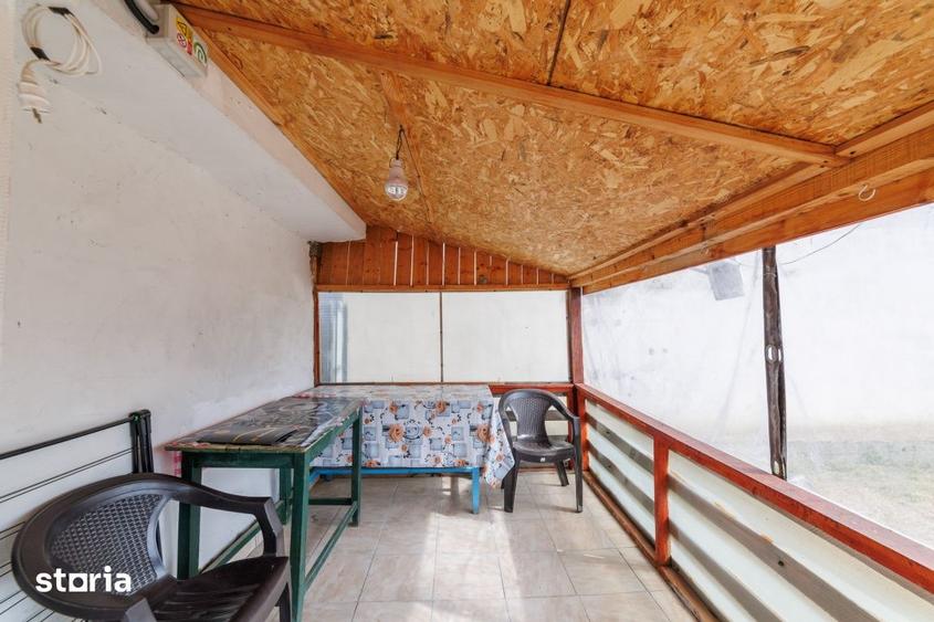 Casă cu 1 camere cu Teren 2140 Mp în Ciești